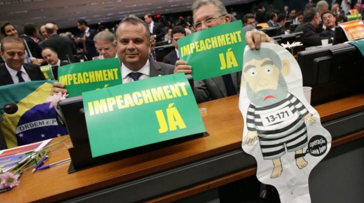 Voto a favor del juicio político a Dilma Rousseff