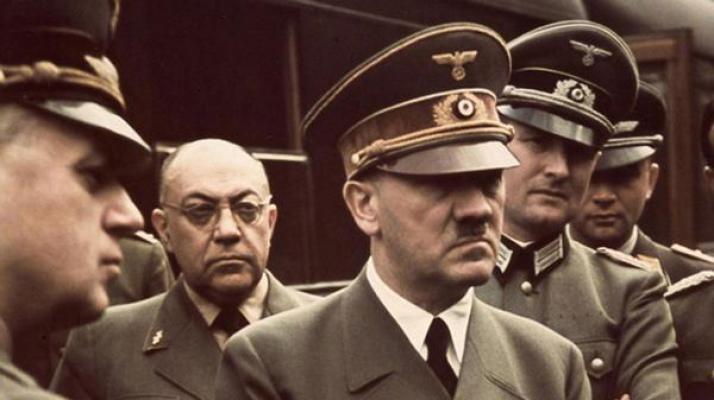 Un misterioso argentino compró objetos nazis por más de 676.000 dólares en una subasta en Alemania