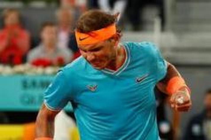 Nadal sigue a paso firme