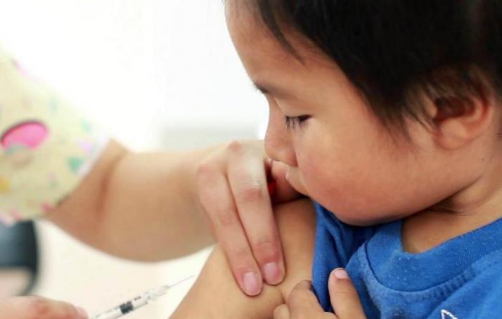 Llamado a los padres para la vacuna contra el sarampión