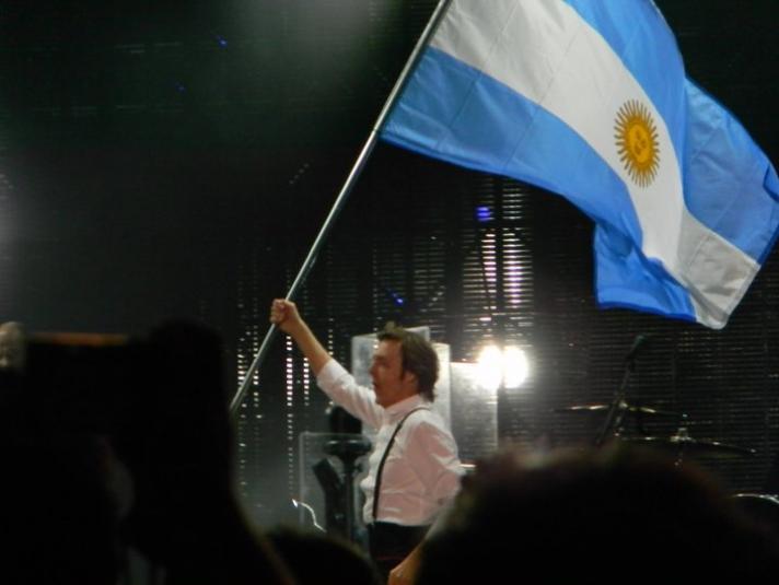 Paul McCartney llega el domingo a Argentina