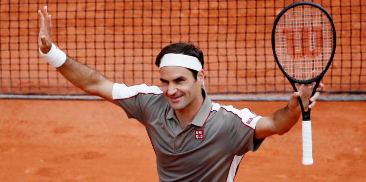 Roger Federer regaló este domingo una nueva victoria en París