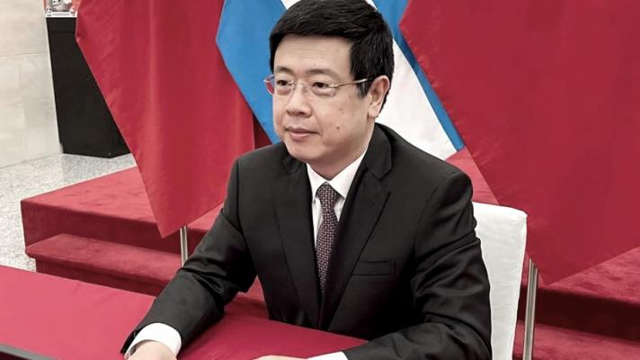 El embajador chino ratificó acuerdos, propuso reunirse con Massa 