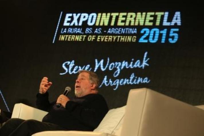 Steve Wozniak conquistó al público de ExpoInternetLA2015