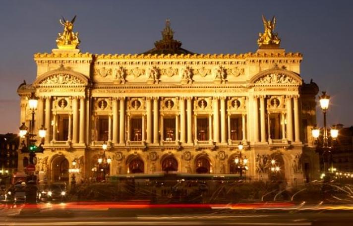 El Teatro Colón en el primer puesto de Travel 365