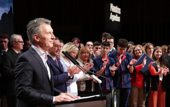 Macri encabezó la entrega de los premios "Maestros Argentinos 2019"