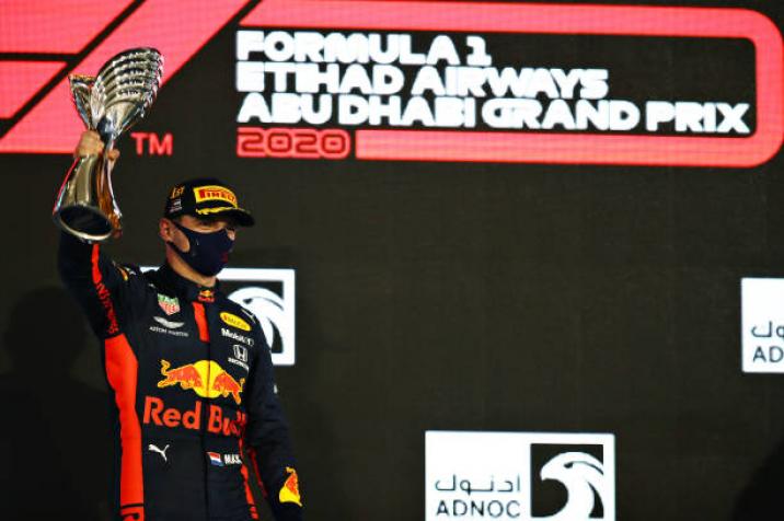 Verstappen ganó el GP de Abu Dhabi