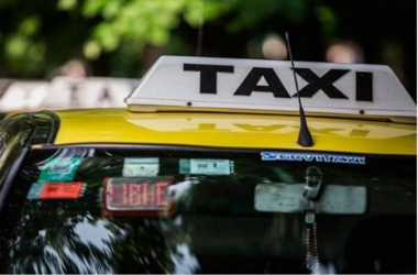 Avanzó en el pedido de aumento de taxis y remises